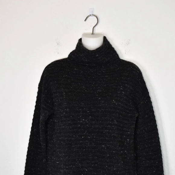 Madewell Donegal Belmont Mockneck Sweater Size S Coziest Yarn Minimalist Preppy - Picture 2 of 13